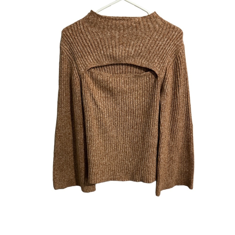 - NWT jessica Simpson sweater